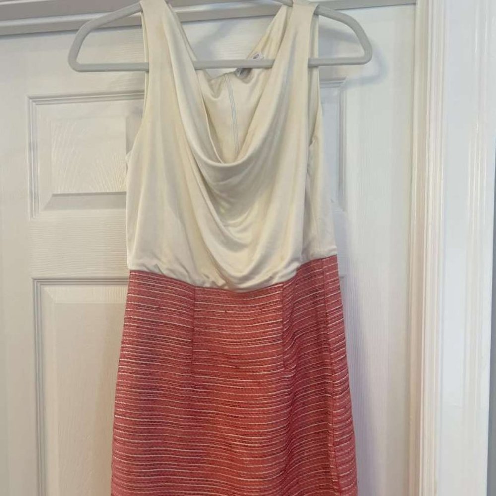 "Stylish and Versatile Amy Motto Sheath Dress in White Silk and Red Tweed -small